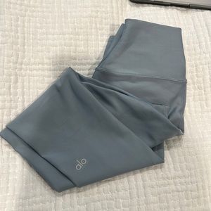 Women’s Alo Yoga high waist leggings